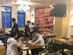 大堂-管氏翅吧(国展店)
