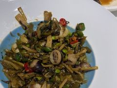 -沪华海鲜大酒楼(南汇店)