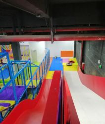 -蹦贝运动中心·蹦床·攀岩·闯关(龙岗店)