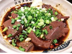 -杨三孃跷脚牛肉(西外棕榈岛店)