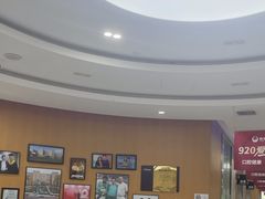 -雅悦齿科(顾村公园店)