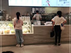 -喜茶(杭州滨江宝龙店)