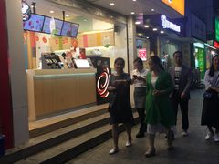 门面-CoCo都可(十全东店)