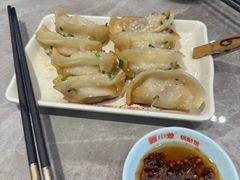 -小姜锅贴(凤凰街店)