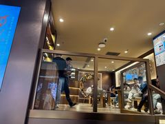 -霸王茶姬(上海恒基名人店)