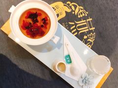 -燕庭·纯燕窝·甜品下午茶(南京西路店)