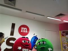 -m豆巧克力世界(上海世茂广场店)