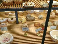 -焙丽拾光(麦凯乐直营店)