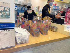 -DQ·蛋糕·冰淇淋(大宁国际商业广场店)