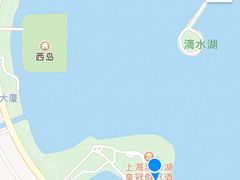 -上海滴水湖皇冠假日酒店