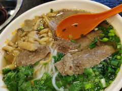 -黔阿牛菌汤牛肉粉全牛火锅(喷水池店)