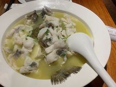 -金枝玉叶上海人家食府(三里河店)