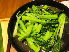 蒜蓉炒菜心-来龙里 精致 东南亚餐室(万象城店)