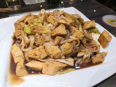 大葱炒豆腐-哈老太太(联盟路店)