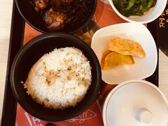 -老娘舅(奥特莱斯店)