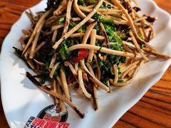 -呱呱叫民俗风味主题餐厅(沣峪口店)