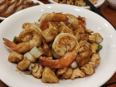 鸡里蹦-北平小馆·烤鸭·家常菜(磨房北里店)