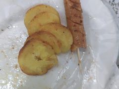 -蚝哥花姐湛江烤生蚝(美丽湾市场店)
