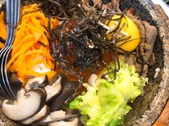 牛肉石锅拌饭-意成料理