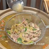 冬季暖胃的药膳煲，来潮淍食堂准没错！