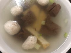 豆干鸭血汤-松树干拌面店