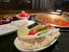 -潮火锅·麻辣牛肉火锅(观音桥方圆·LIVE店)