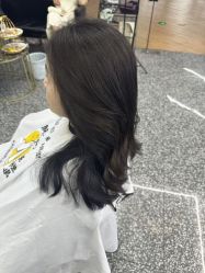 -藤野造型·烫·染发型设计店