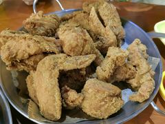 -BHC炸鸡(明洞总店)