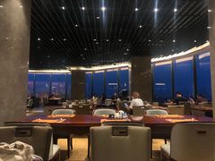 大堂-武汉世茂希尔顿酒店·汇·全日餐厅