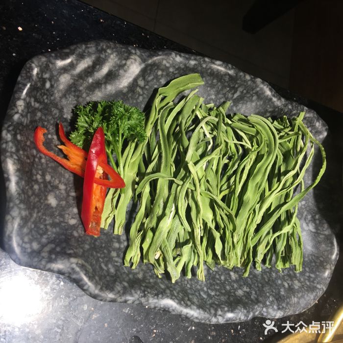 渝利重庆火锅图片