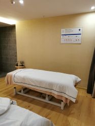 -涂tu指甲日式美甲美睫店