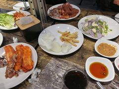 -33韩式自助烧烤(环城南路店)