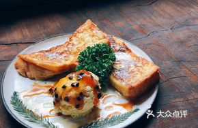 Passion Fruit French Toast