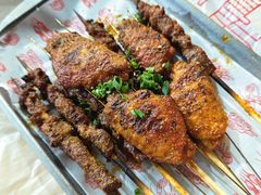 -肥肥虾庄·金牌油焖大虾(汉街SKP店)