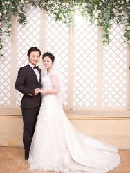 点击看大图 -蒙娜丽莎婚纱摄影(鲁邦店)