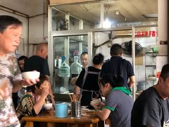 -赵姐猪耳朵饭店