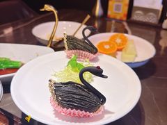 -海派悦庭·海胆烧麦·新融合菜(凯德广场店)