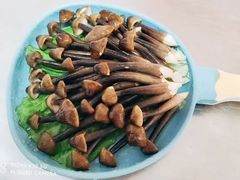 -粤小煲鲜汤猪肚鸡(丹尼斯二天地店)