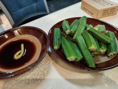 -猪三哥肥肠鸡川菜小炒