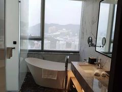 -深圳罗湖水贝IBC亚朵酒店