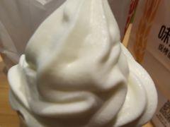 阿华田风味酷脆华夫筒-麦当劳(欢乐谷店)