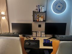 -网鱼电竞酒店(成都欢乐谷金府地铁站店)