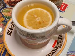 -可俊·港式茶餐厅(体育中心店)