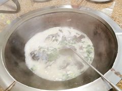 千岛湖柴火烧鱼-好灶头妈妈菜·千岛湖柴火鱼餐厅(桐庐店)