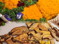 -芸山季·云南山珍菌火锅(人民广场来福士店)