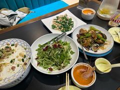 -小红鲸·海鲜餐厅(轸大路店)