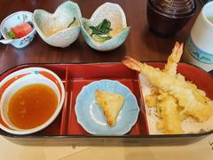 -Tsuru鹤日本料理(静安香格里拉店)