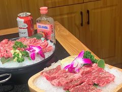 -韩烧牛中牛·甄选黑牛烤肉(黑金店)