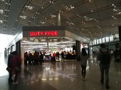 -日上免税店(三径路t3店)