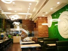 -佰搭果·广式茶餐厅(西华路店)